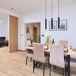 Apartment South Cliff *