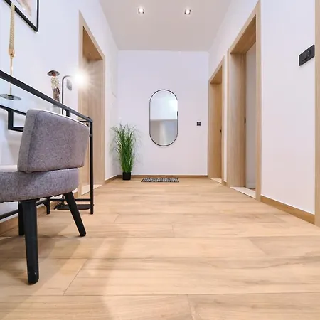 Villa South Cliff 아파트 스플리트