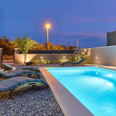 아파트 Villa South Cliff *