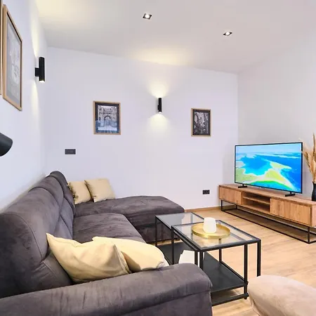 South Cliff * Σπλιτ