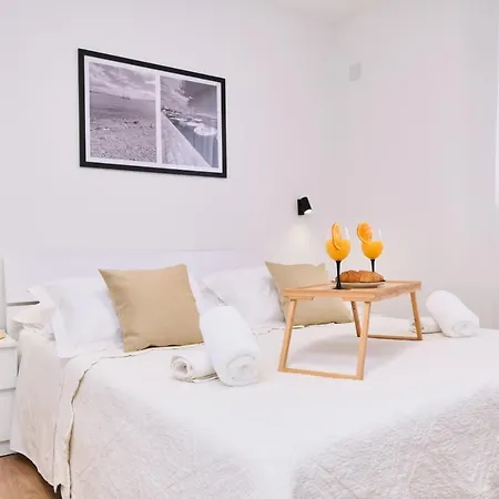 South Cliff Apartment